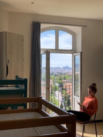 Auberge de jeunesse de Bois Luzy Marseille.jpg
