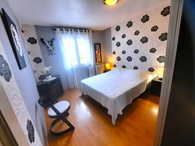 Gîte n°476 "CHARMANT ET SANS CHICHIS" – SIGNY MONTLIBERT