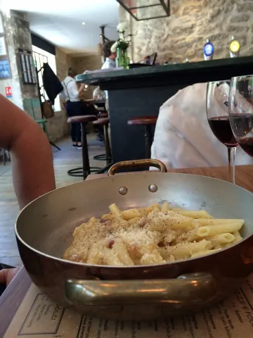 Fratelli_pasta_parmesan