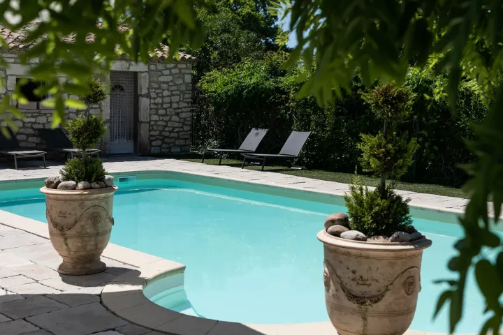 hotel_mas_saint_joseph_piscine