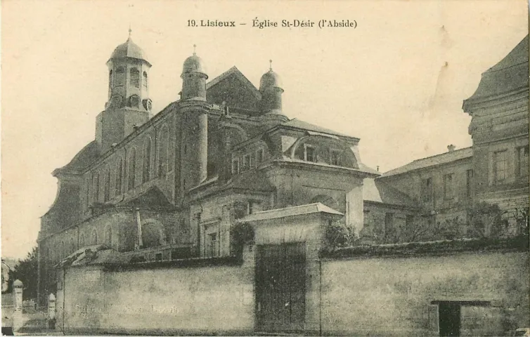 CPA eglise-saint-desir Lisieux abside