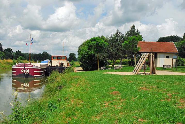 Halte nautique de Rolampont