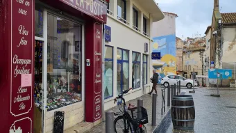Cave de la Poste
